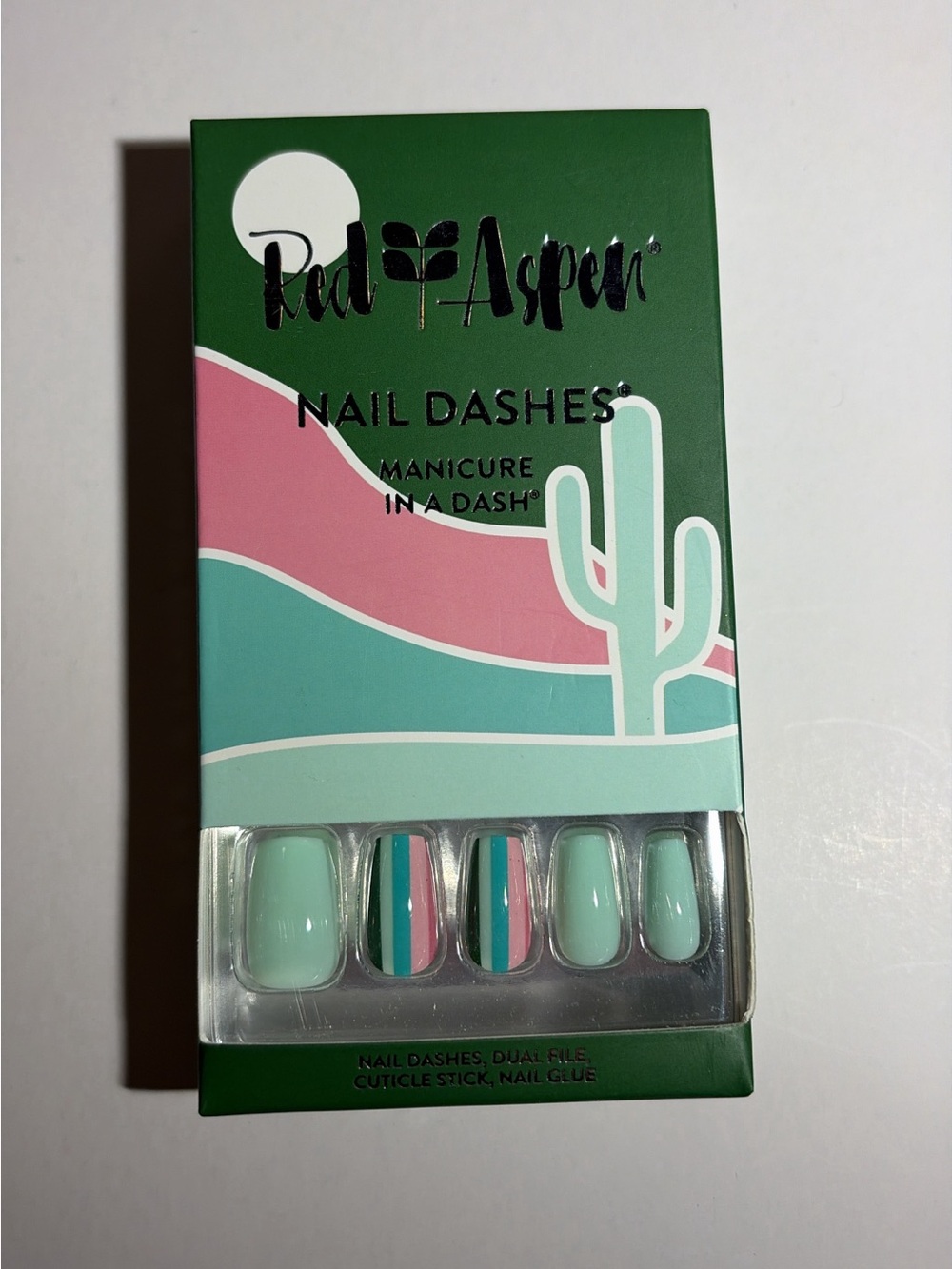 Red Aspen Mint & Pink Press-On Nail Dashes